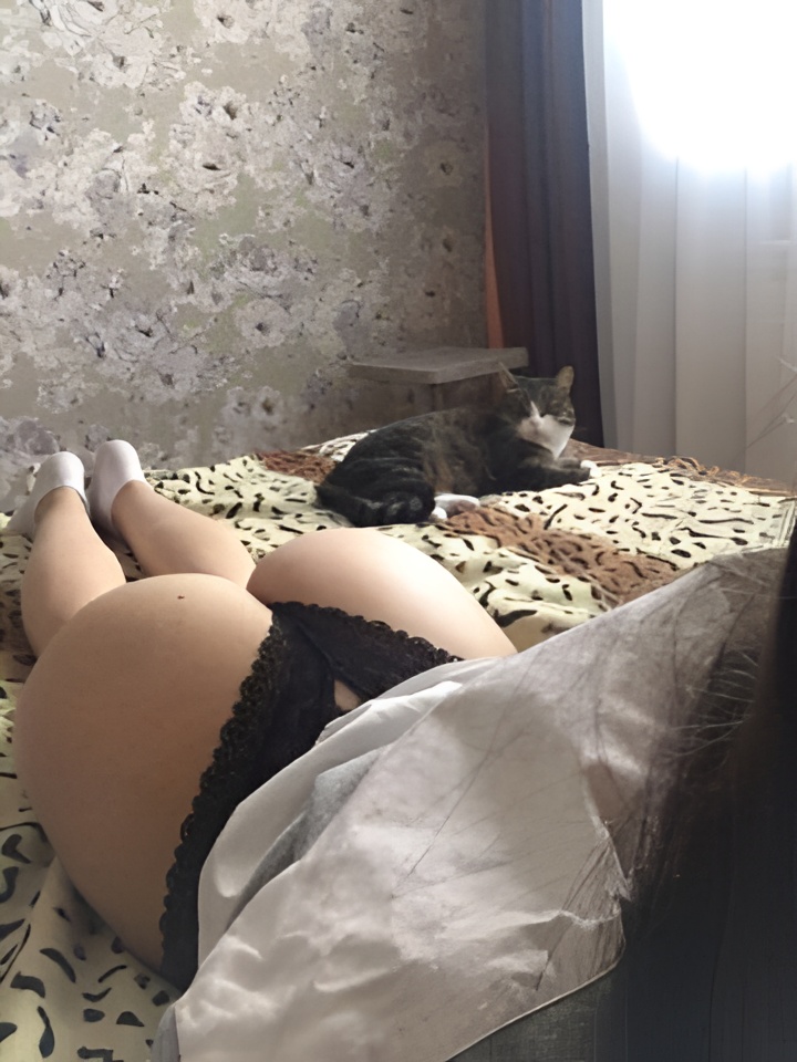 Эвелина привлекальеная девушка из Кораблино цена от 5000 руб