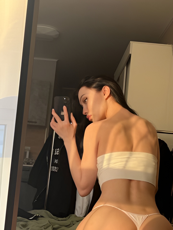 Лизочка привлекальеная девушка из Кораблино цена от 1500 руб