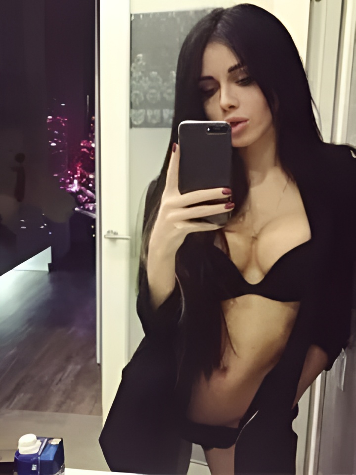 Нелли привлекальеная девушка из Кораблино цена от 5000 руб