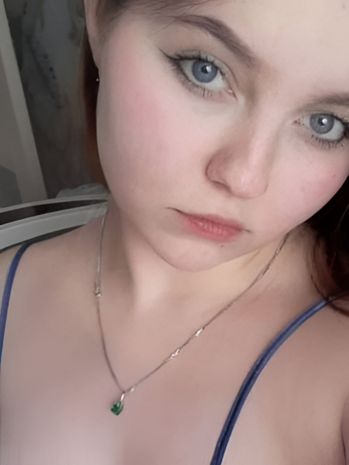 Роксана привлекальеная девушка из Кораблино цена от 2500 руб