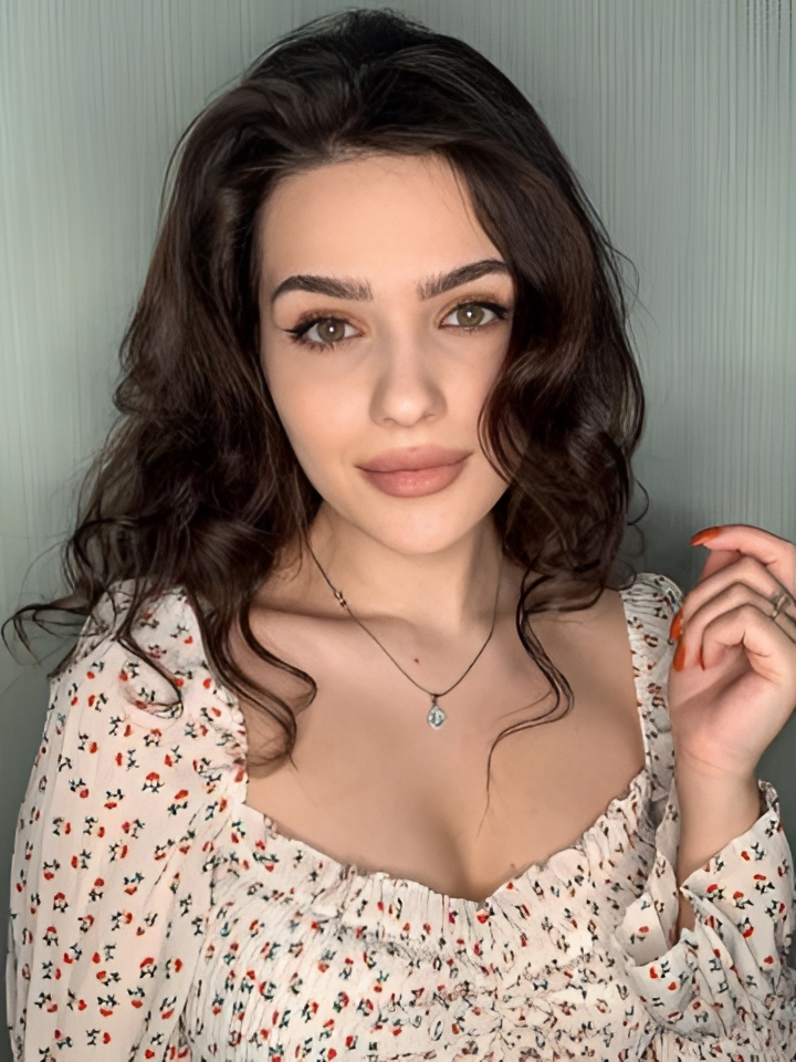 Индивидуалка Юлия, доступна для личного знакомства от 10000 руб