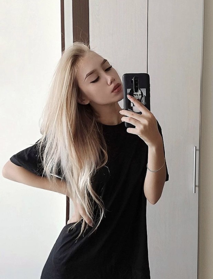 🎥 Вивьен привлекальеная девушка из Кораблино цена от 3500 руб