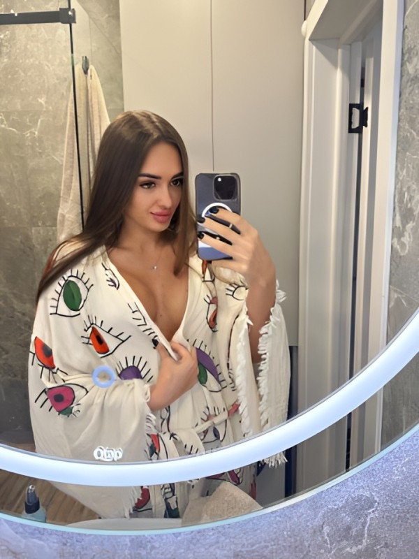 Людмила привлекательная девушка из Кораблино цена от 5000 руб