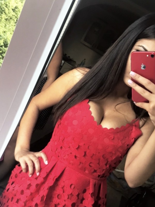 Елена привлекательная девушка из Кораблино цена от 3000 руб