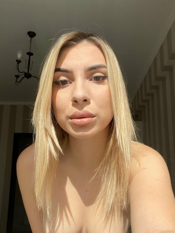 Катька привлекательная девушка из Кораблино цена от 6000 руб