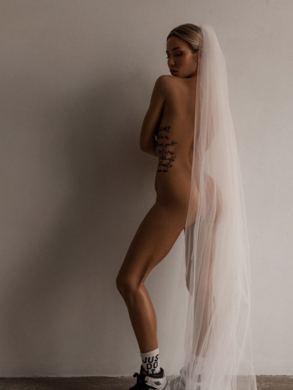 Камилла привлекательная девушка из Кораблино цена от 3000 руб